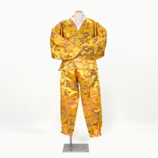 용 자수 법사복